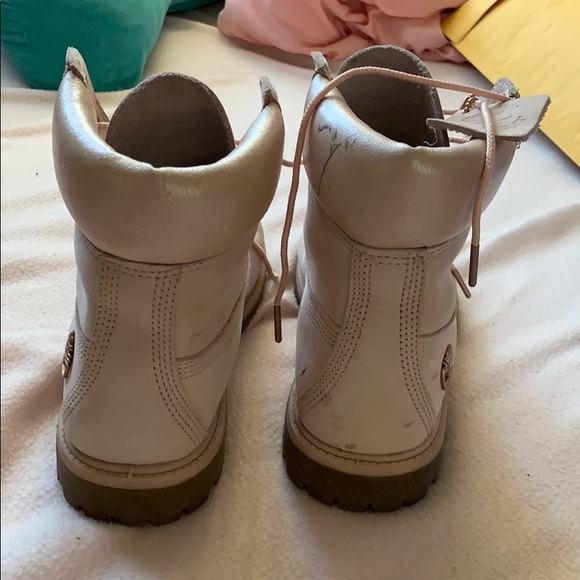 Pink timberland boots - Picture 2 of 4